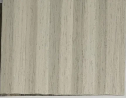 Luxe Woodgrain Louver 125 mm by Crosby