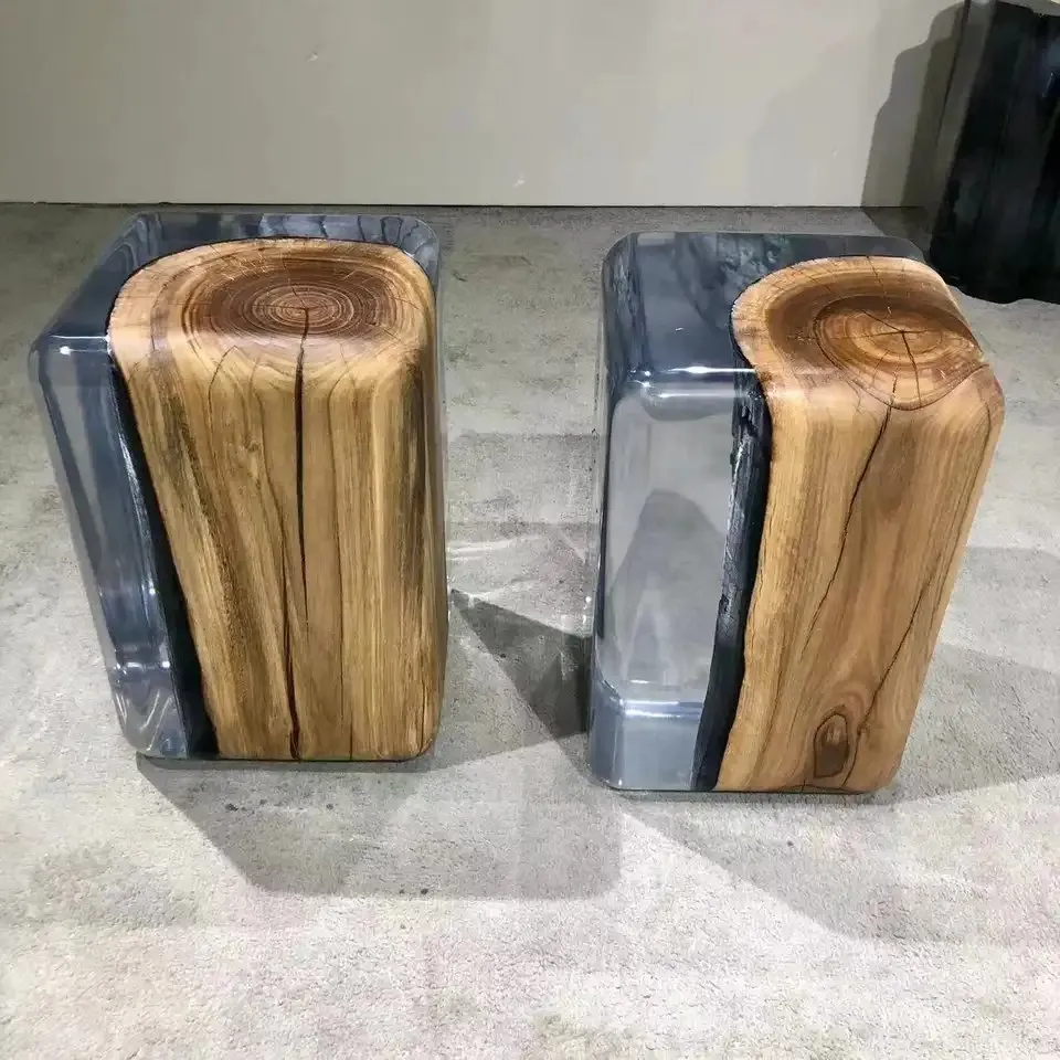 Nexa Pair of Resin and Wooden Modern Side Tables - Image 5