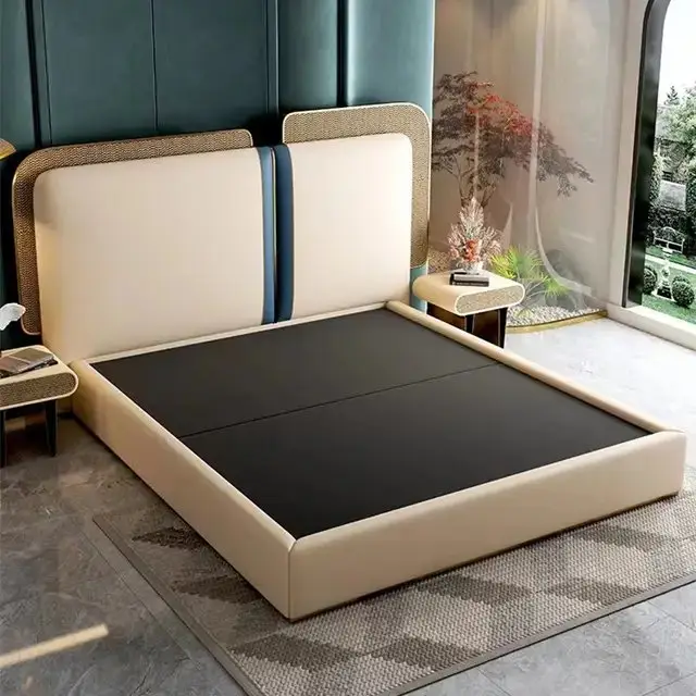 Bellagio Contemporary Leatherette Upholstered Bed and pair of bedside tables - Image 5