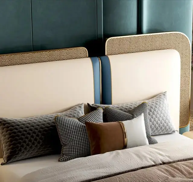 Bellagio Contemporary Leatherette Upholstered Bed and pair of bedside tables - Image 6