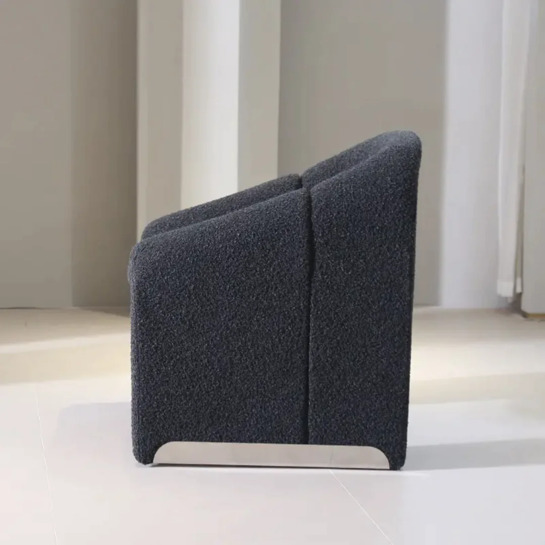 Pilot Contemporary Velvet Fabric Leisure Chair - Stylish & Durable - Image 5