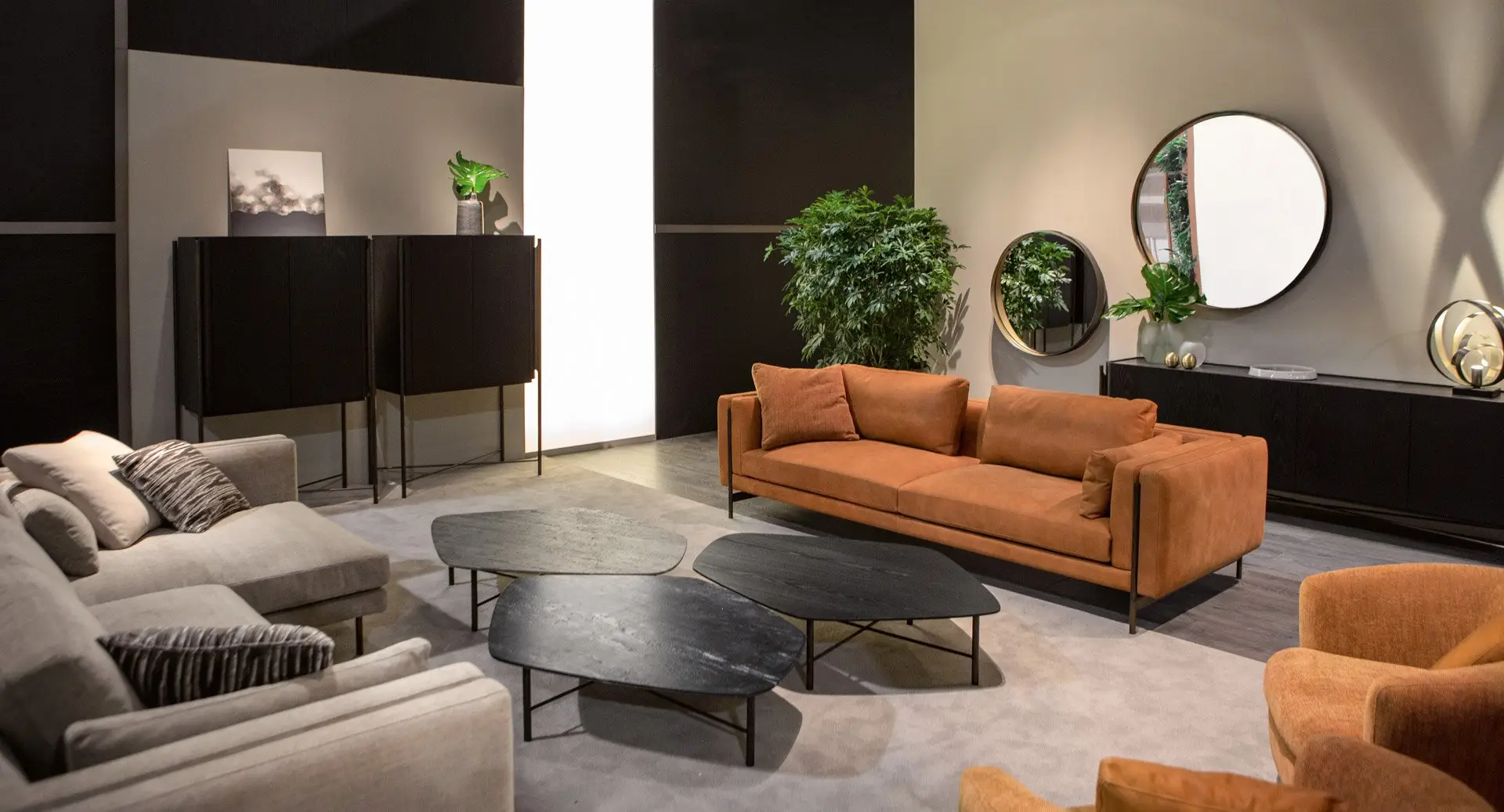Elite Linear Sofa - Image 4
