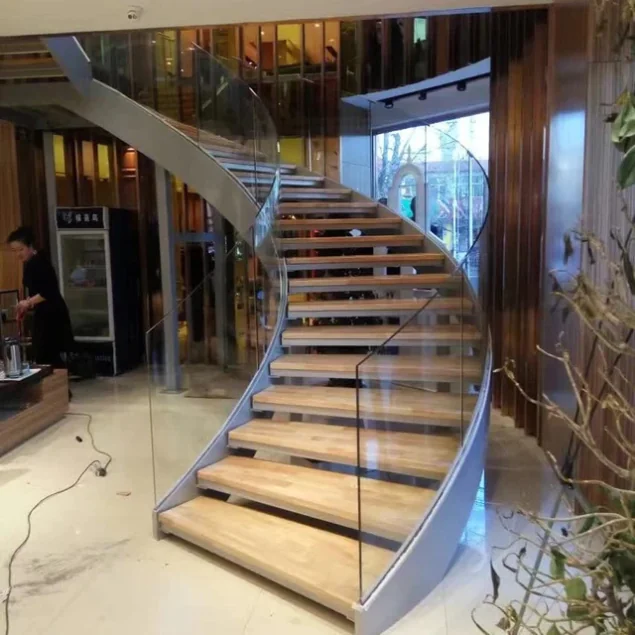 Staircase Wall Panelling - Image 5